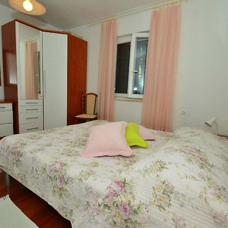 Apartments Fani Kanun Bol Exterior foto